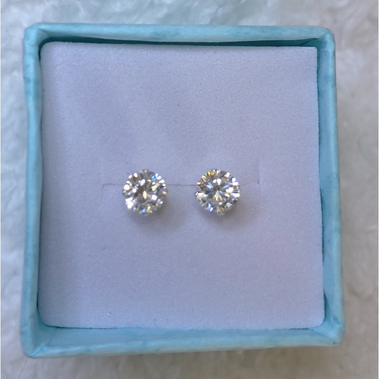5mm4mm Cz Sterling Silver Stud Earrings Discounted Shipping!